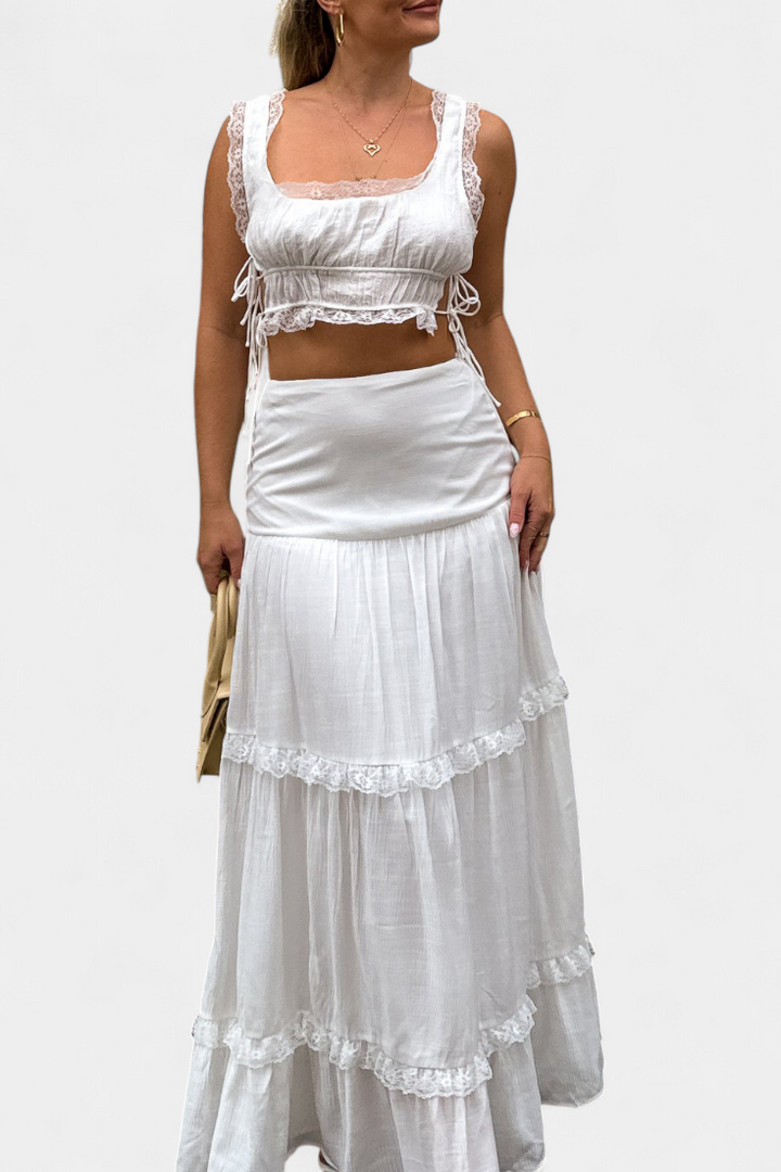Ilys Ρομαντικό Σετ με Τοπ από Δαντέλα και Μακριά Ογκώδη Φούστα