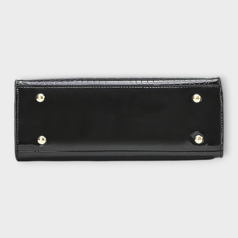 ΛΑΡΑ ΠΑΠΑΔΟΠΟΥΛΟΣ